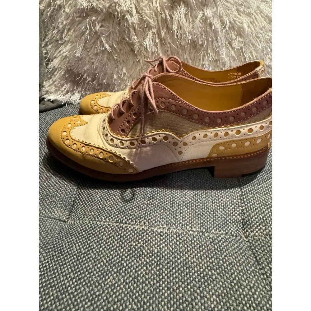 The Office of Angela Scott Mr Doubt in Sorbet gold / metallic/ cream 37.5 / 7.5